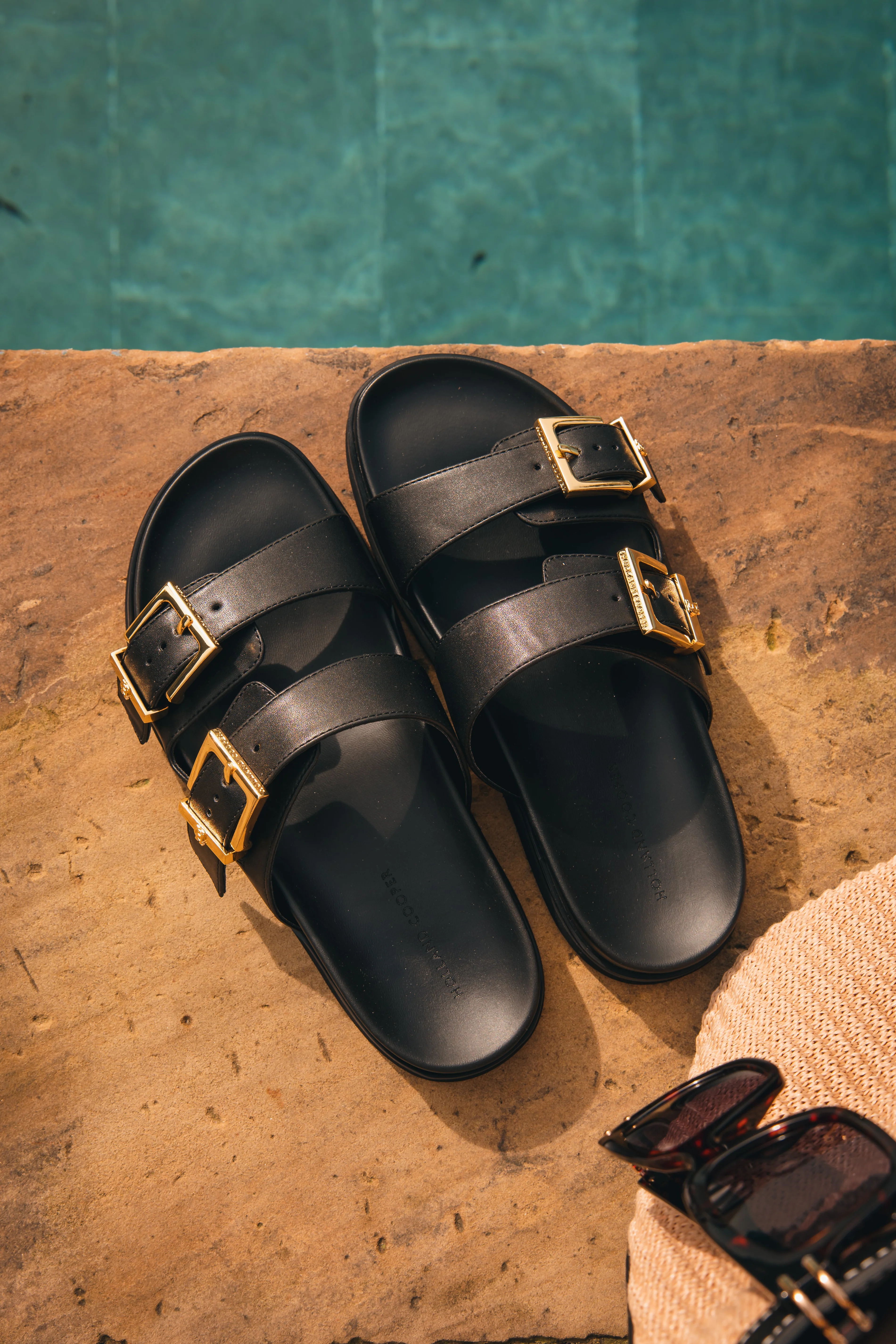Buckle Slide (Black)