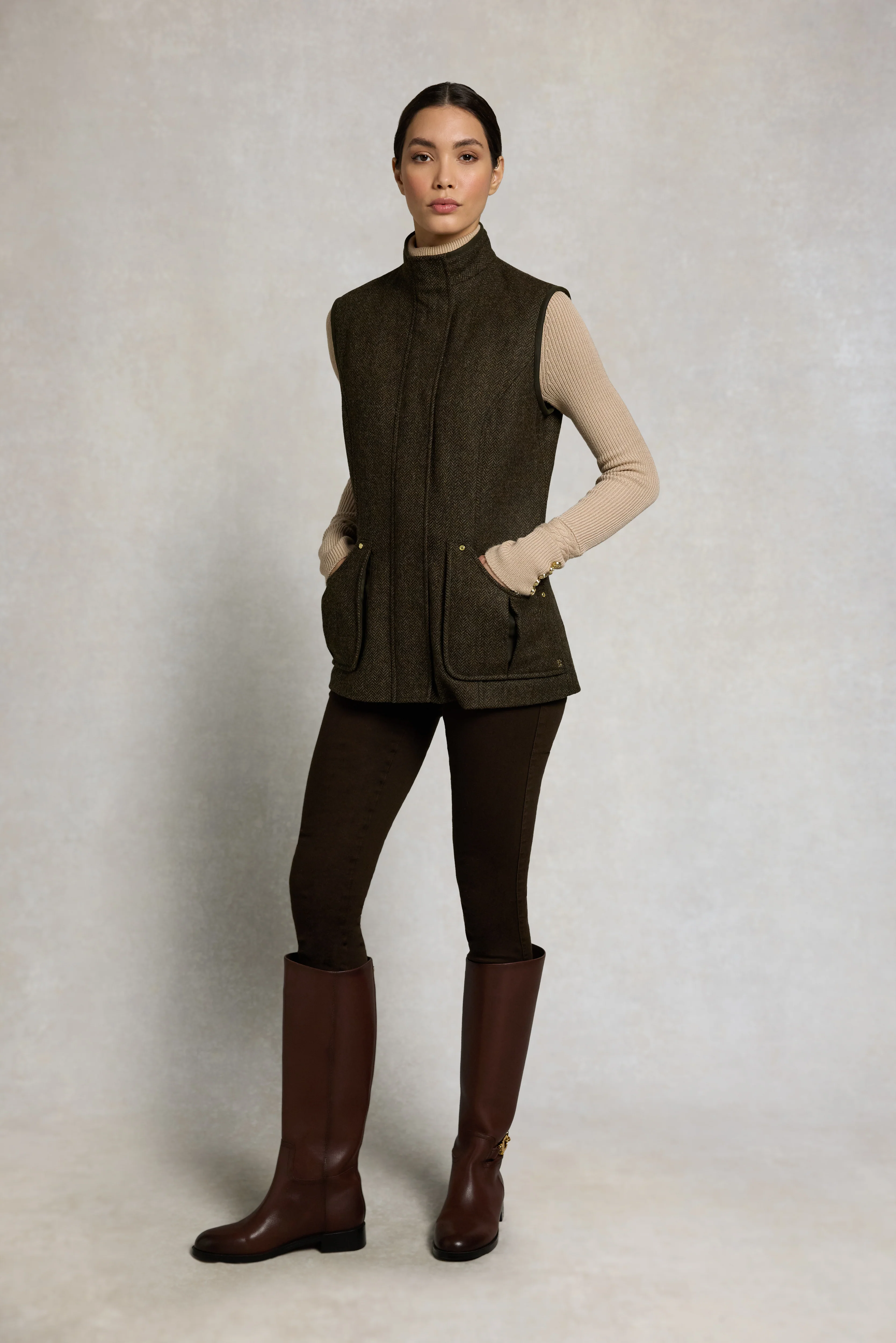 Country Classic Tweed Gilet (Dark Green Herringbone) - Image 2