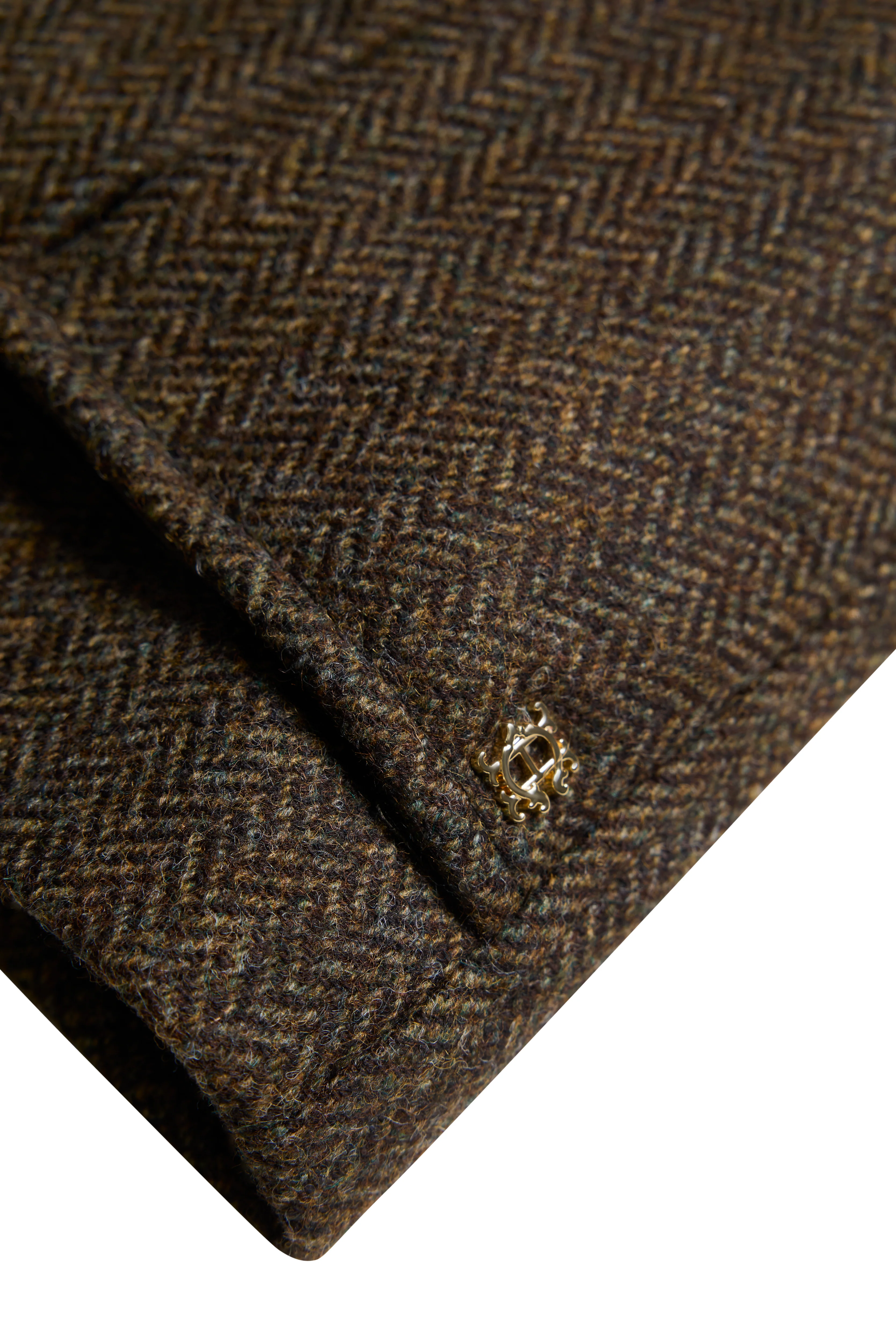 Country Classic Tweed Gilet (Dark Green Herringbone) - Image 8