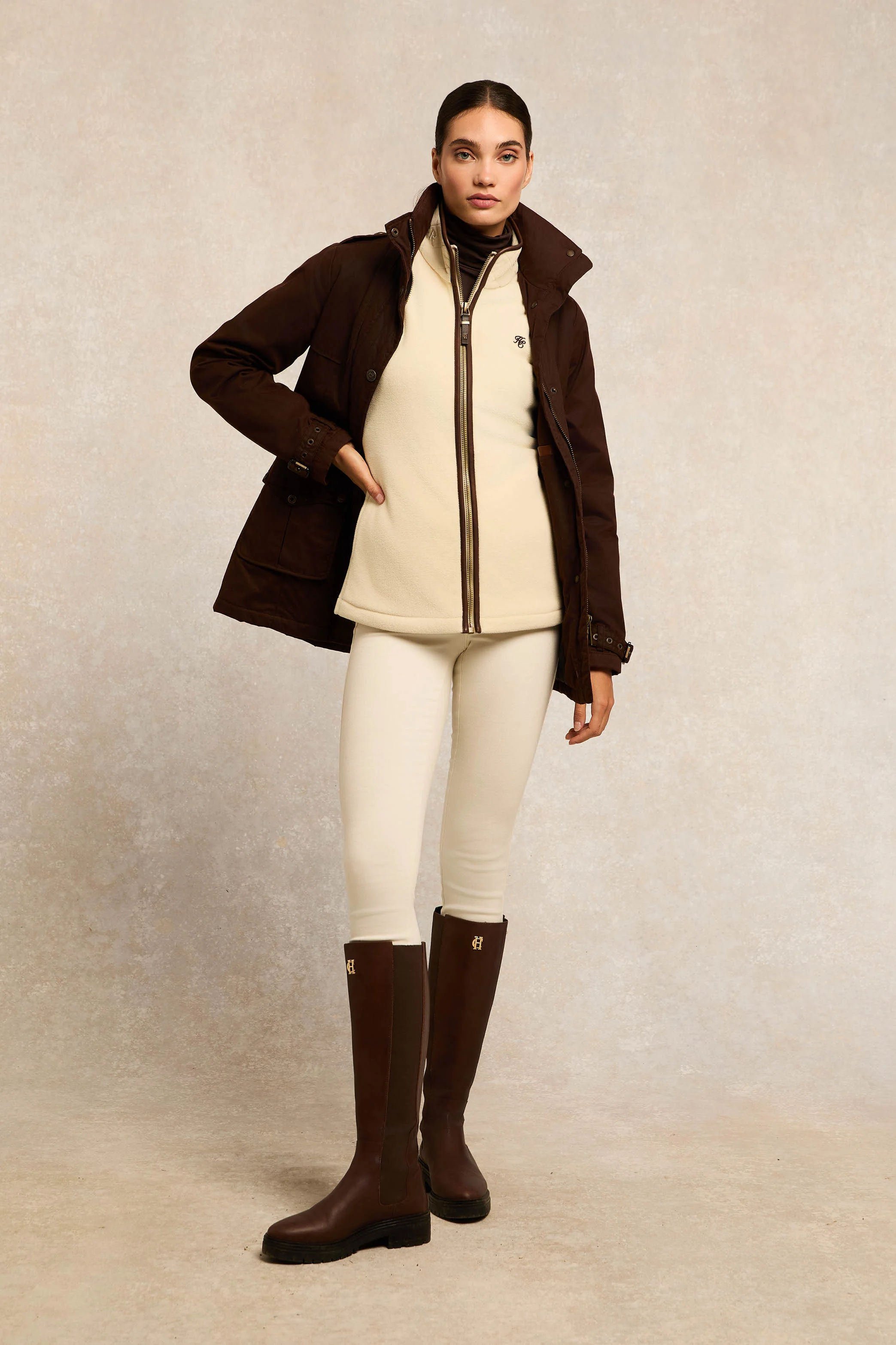 Country Fleece Gilet (Cream) - Image 2
