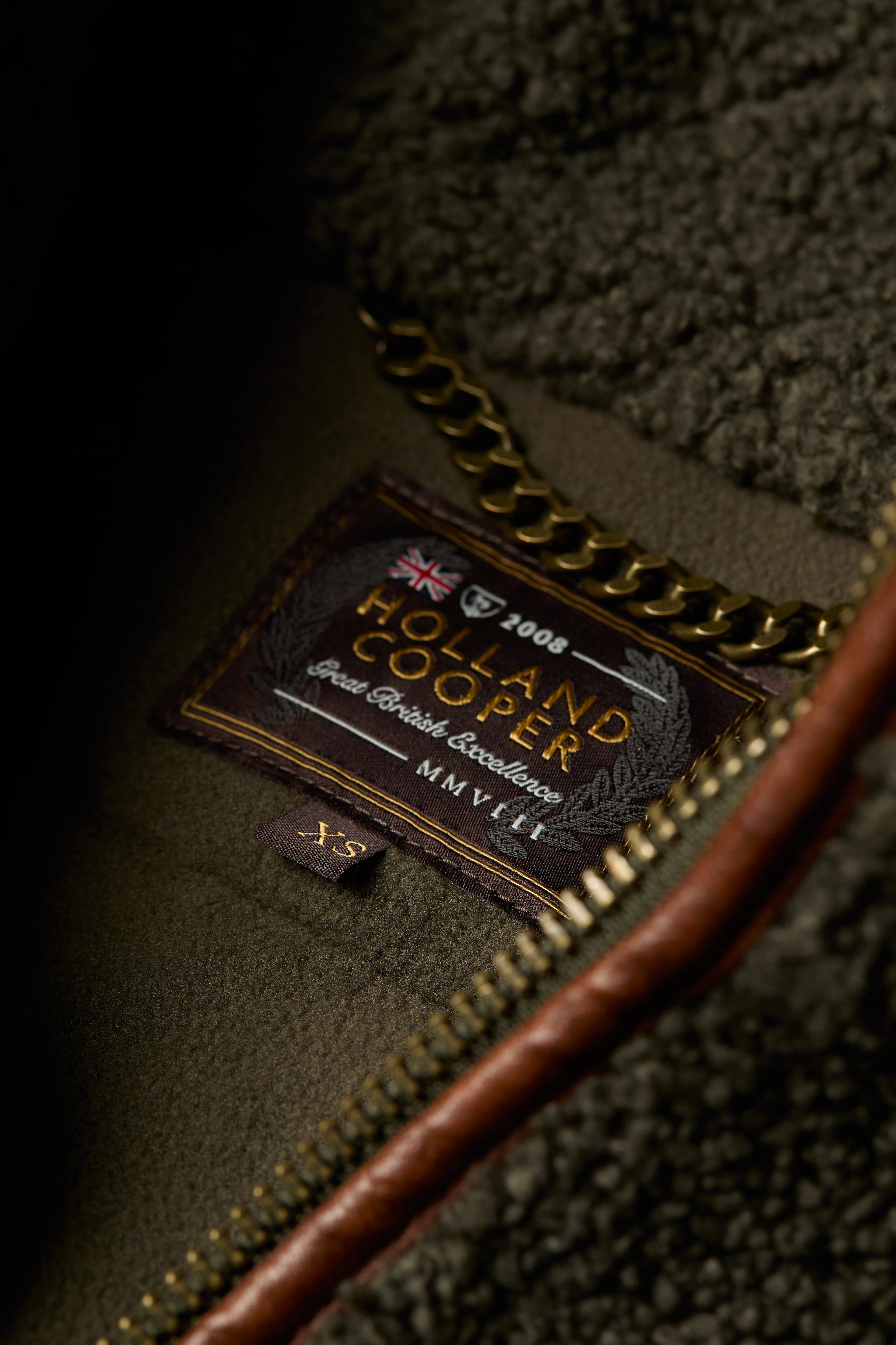 Country Fleece Gilet (Khaki Borg) - Image 7