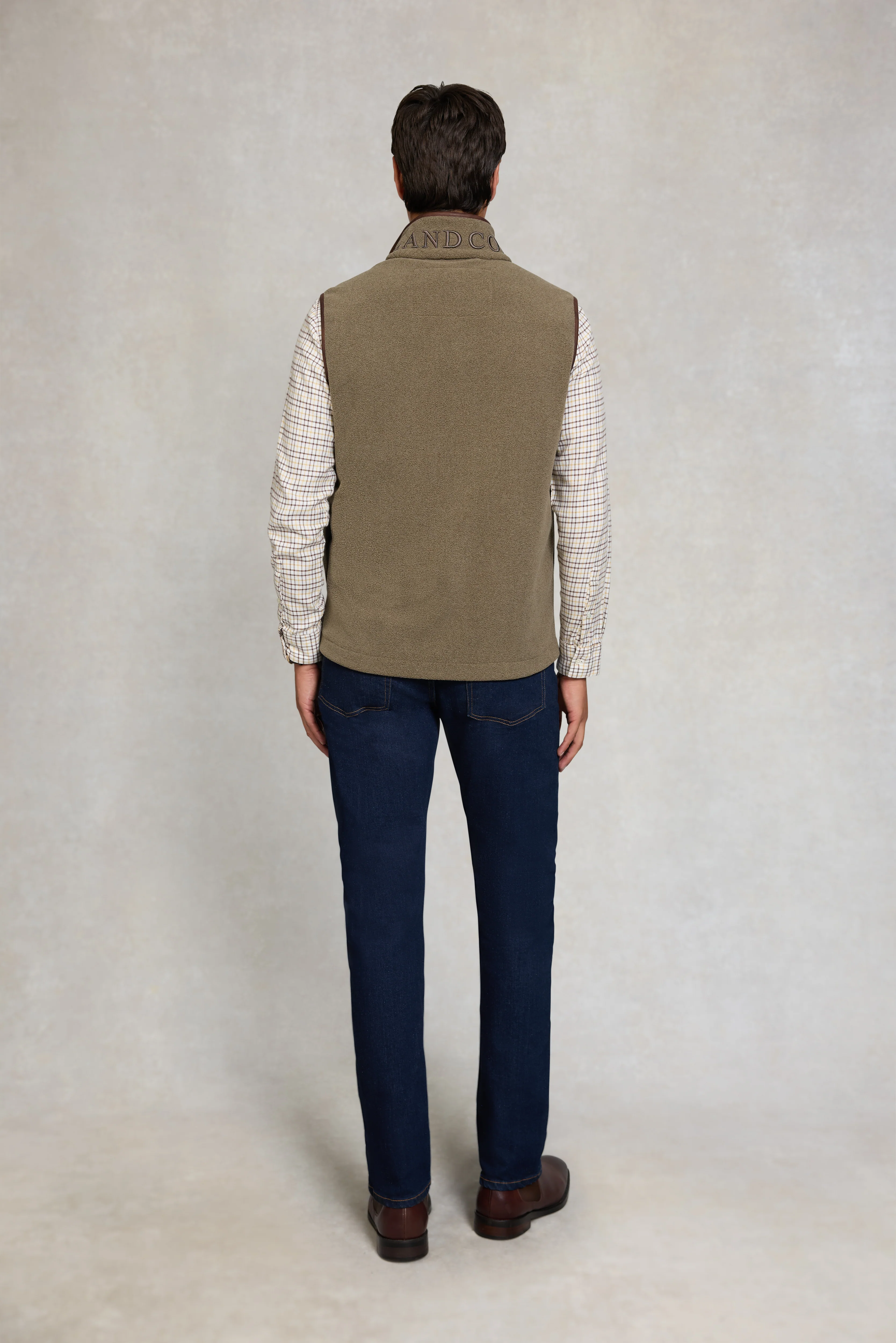 Men's Country Fleece Gilet (Dusty Khaki) - Image 5