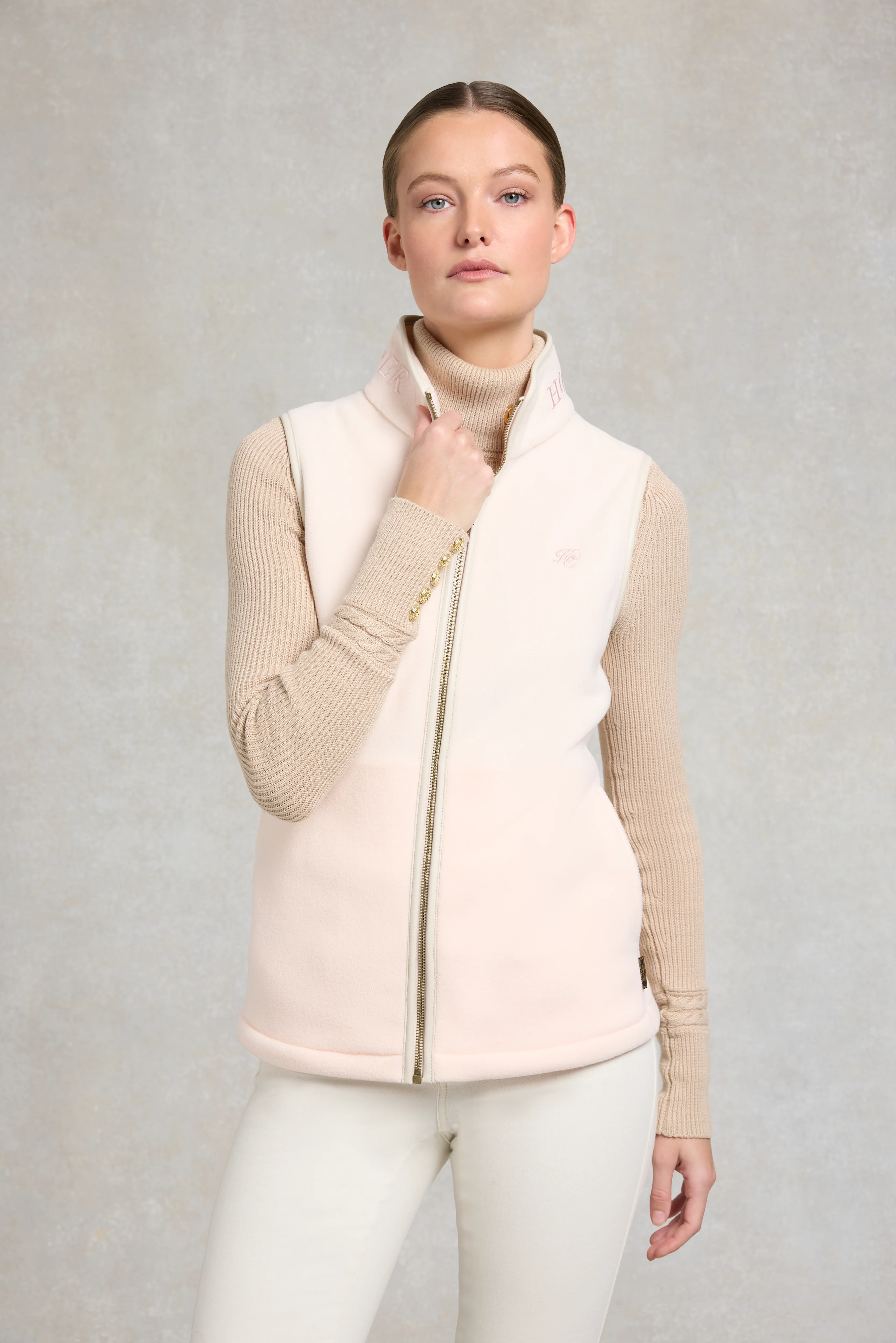 Country Fleece Gilet (Palest Pink)