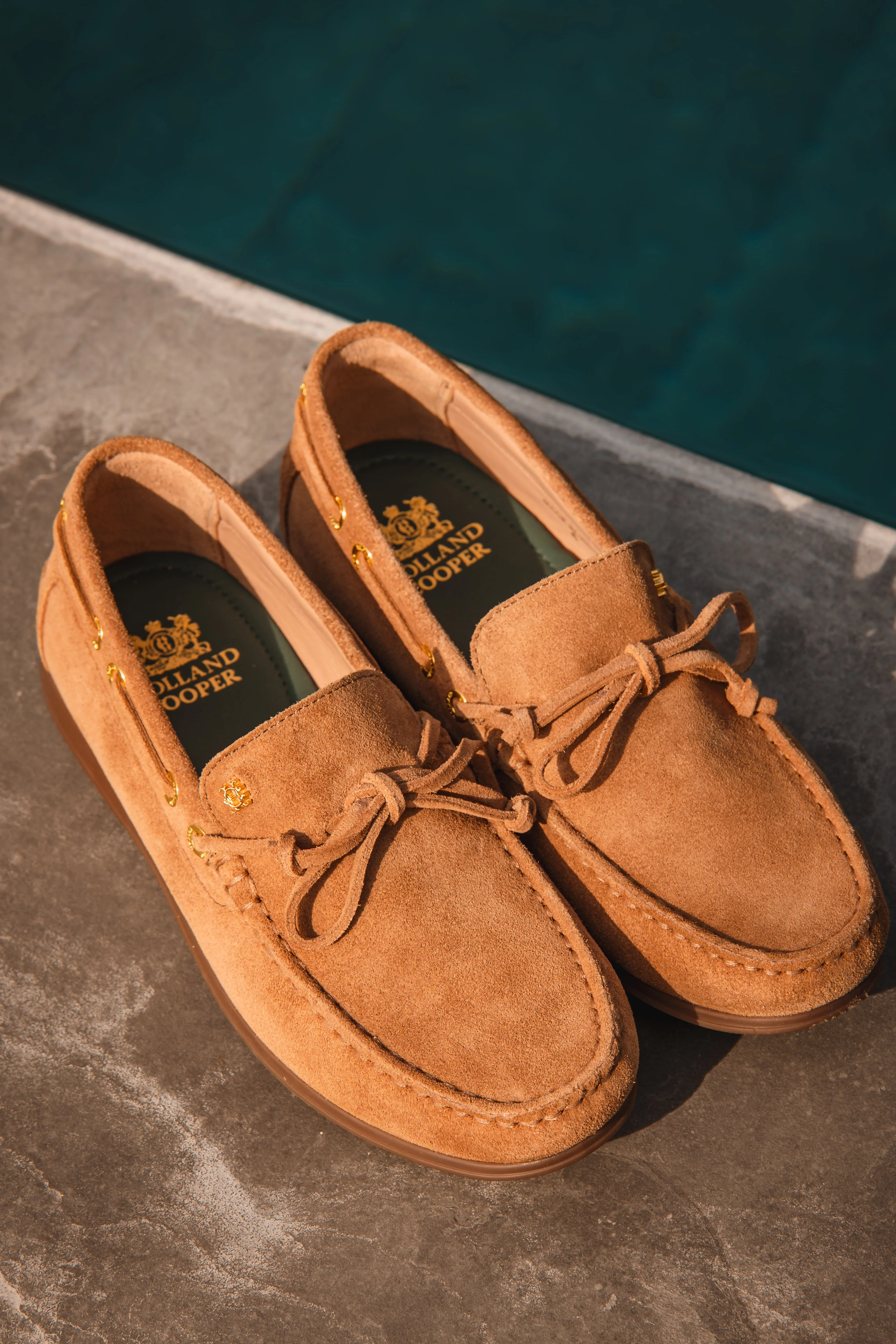 Deck Shoe (Tan Suede)