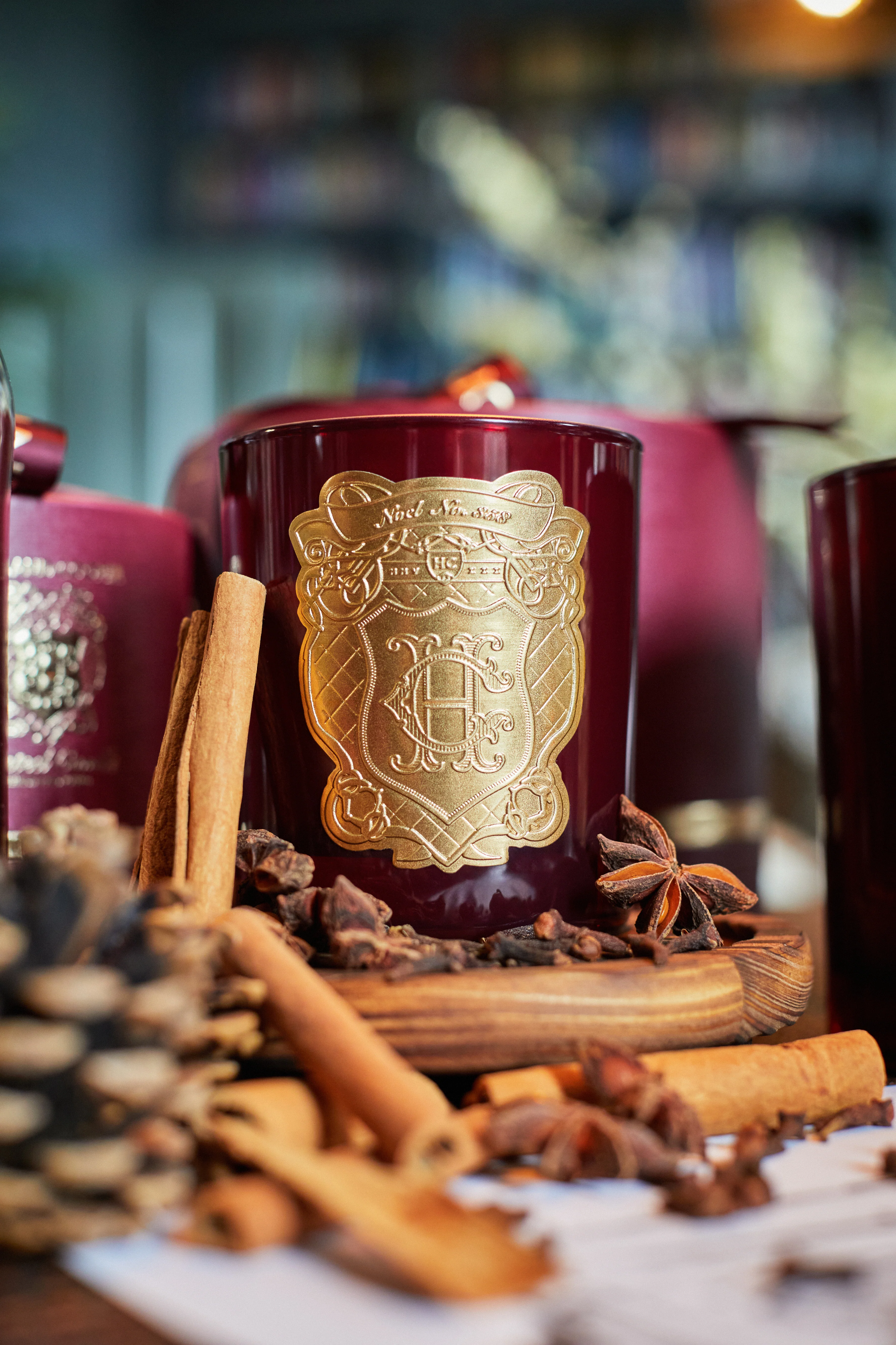 Triple Wick Candle (Noel) - Image 6