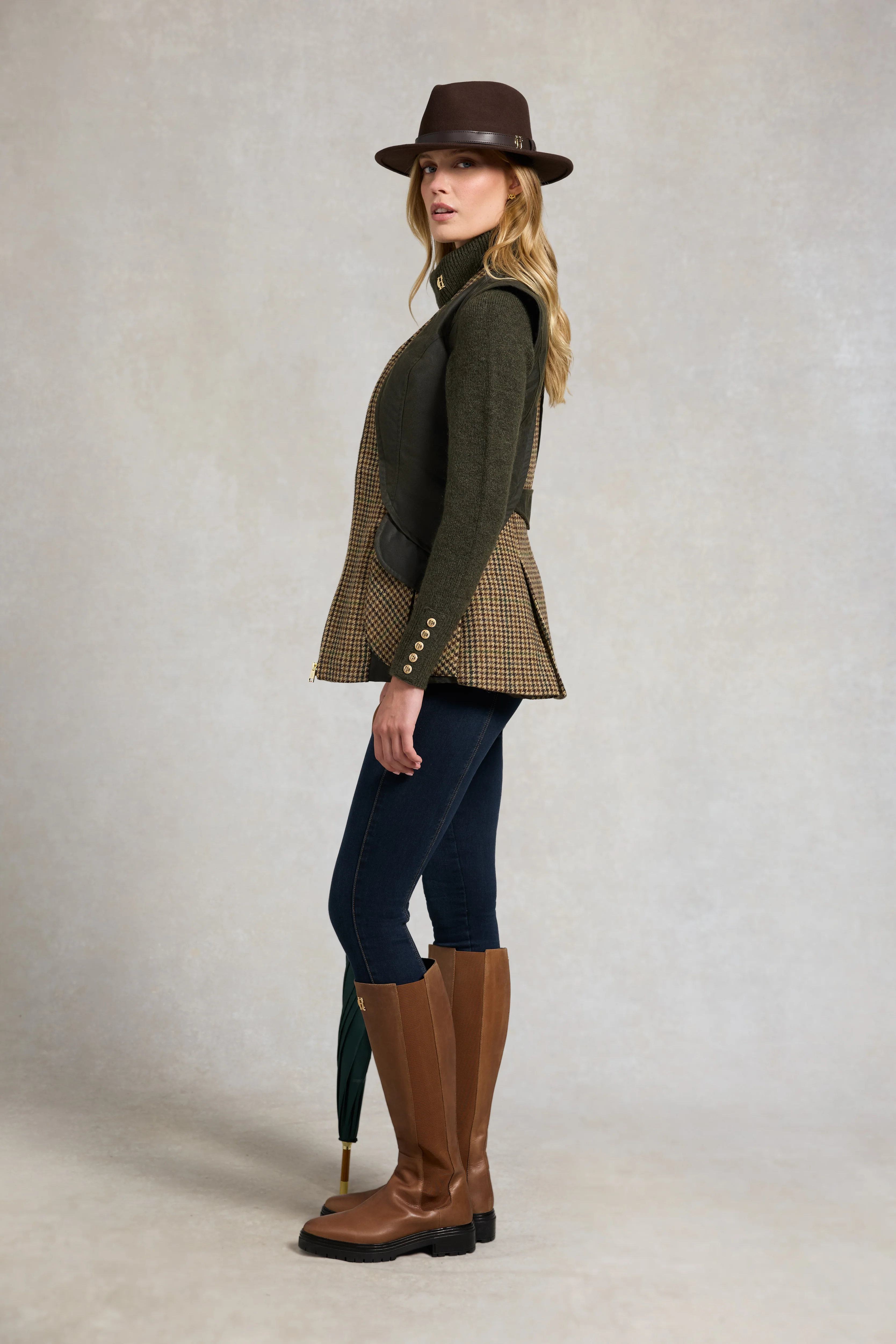 Field Vest (Hailes Green Tweed) - Image 3