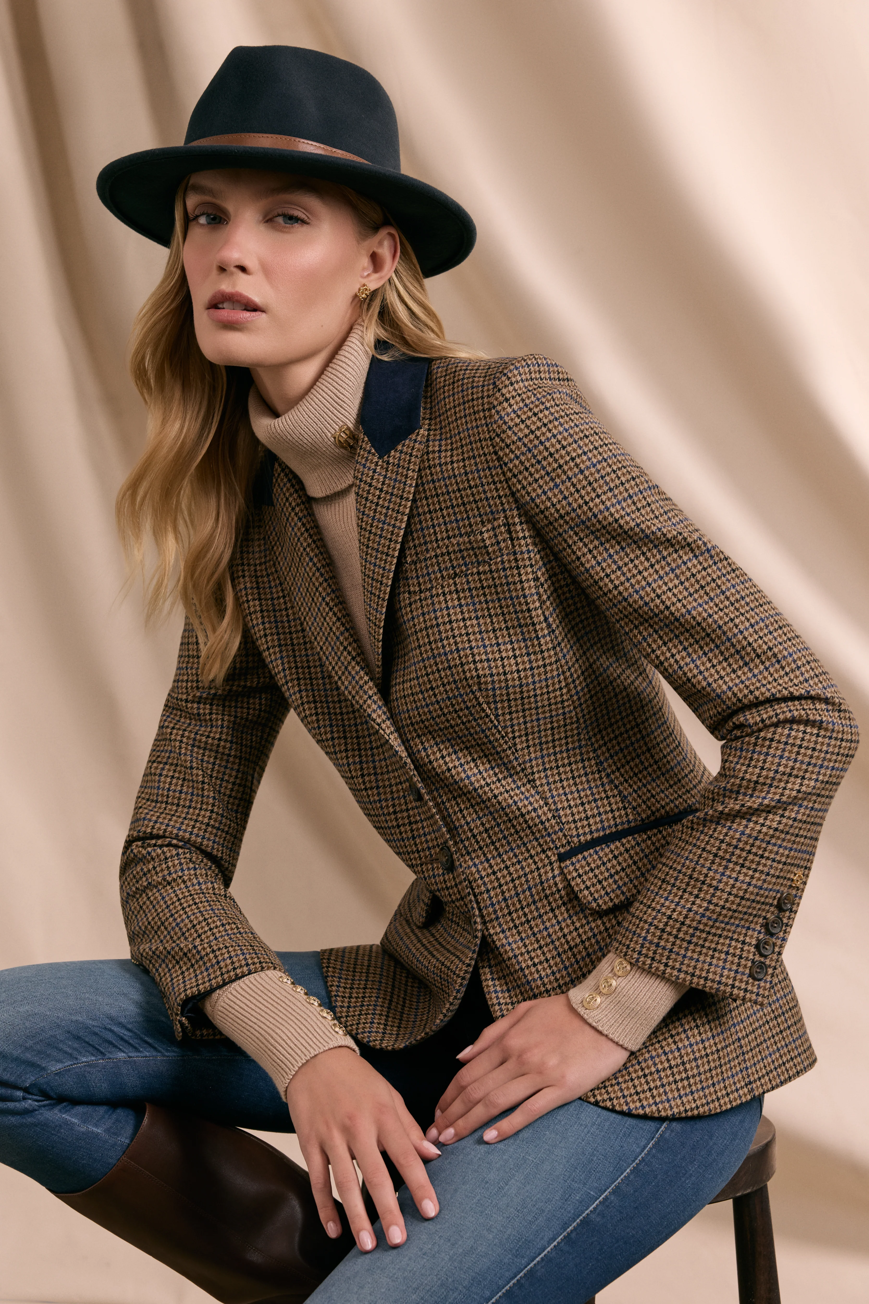 Hacking Jacket (Abbot Check Tweed)