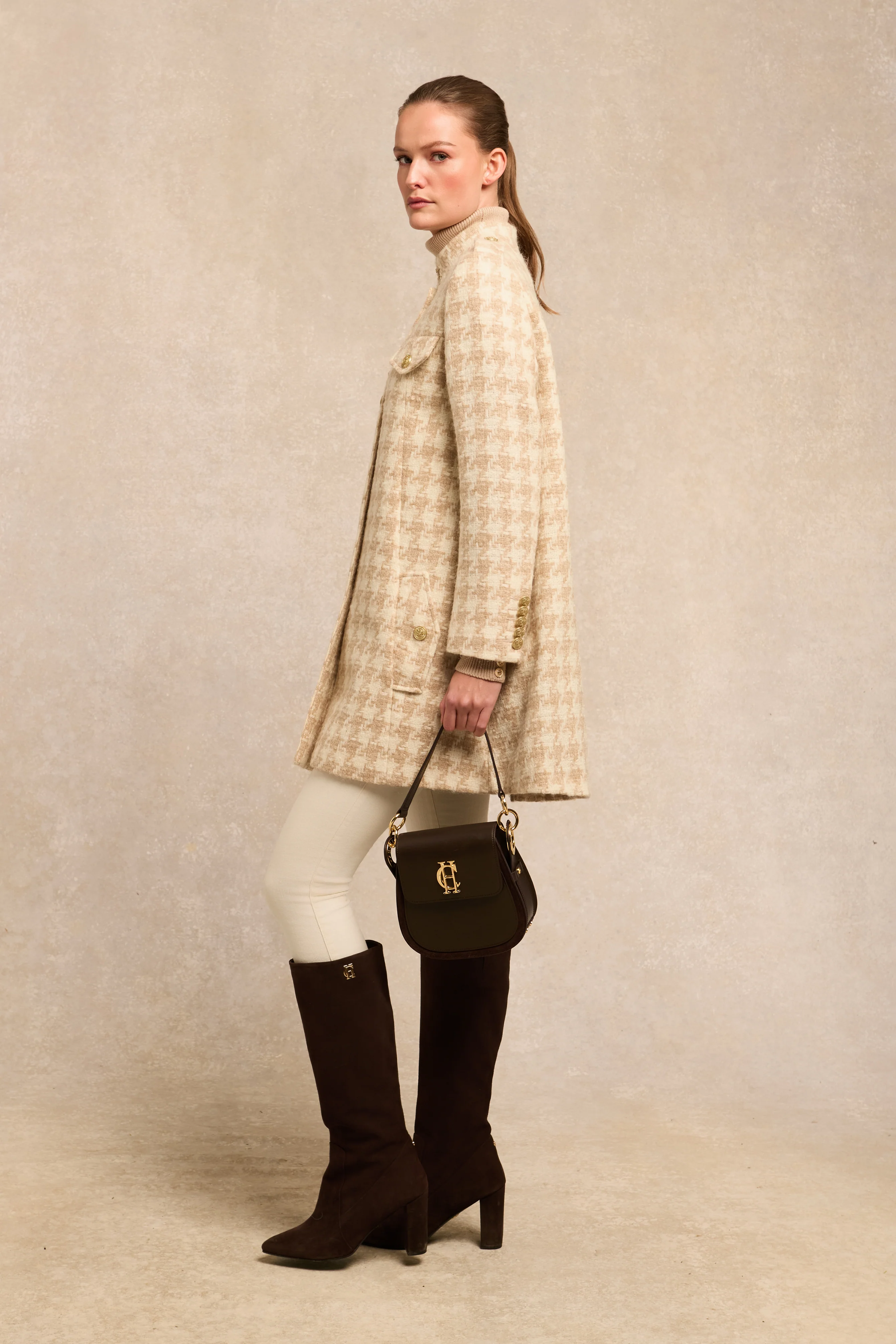 Highbury Cape Coat (Camel Houndstooth) - Image 2
