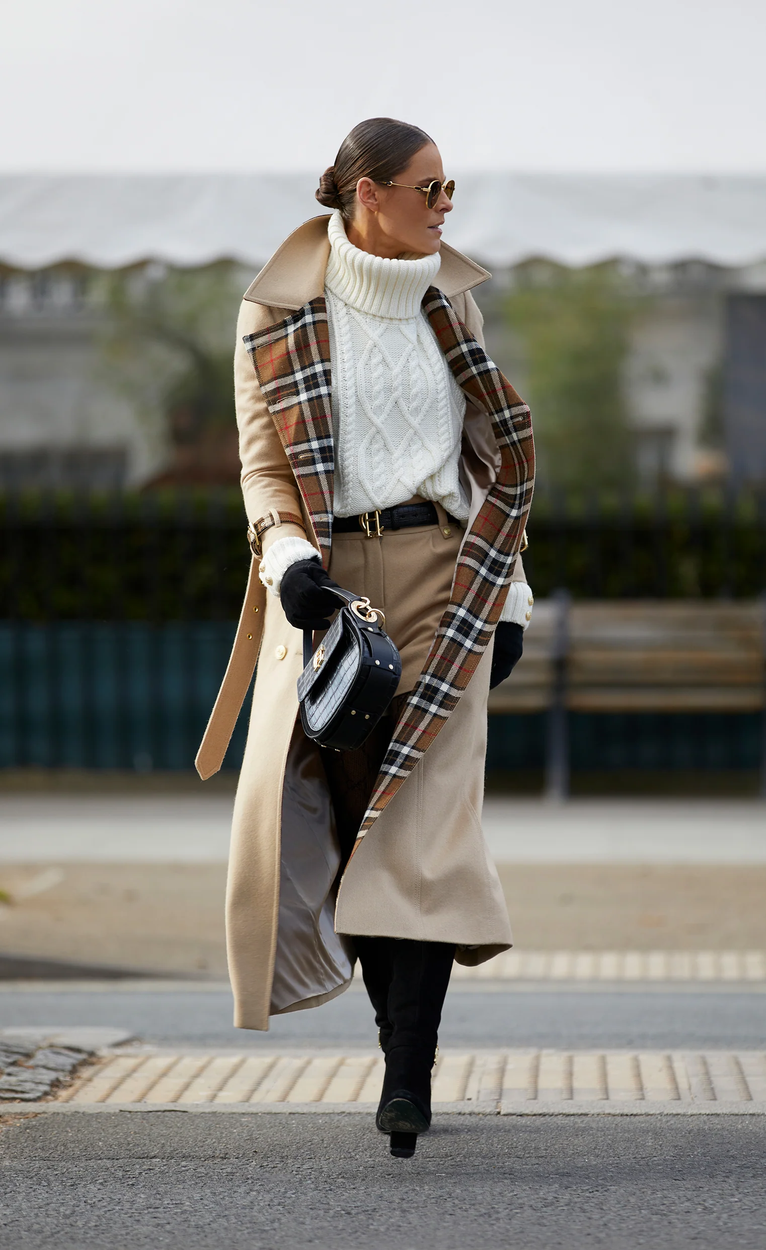 Jade's Camel Look (Camel) - Image 2