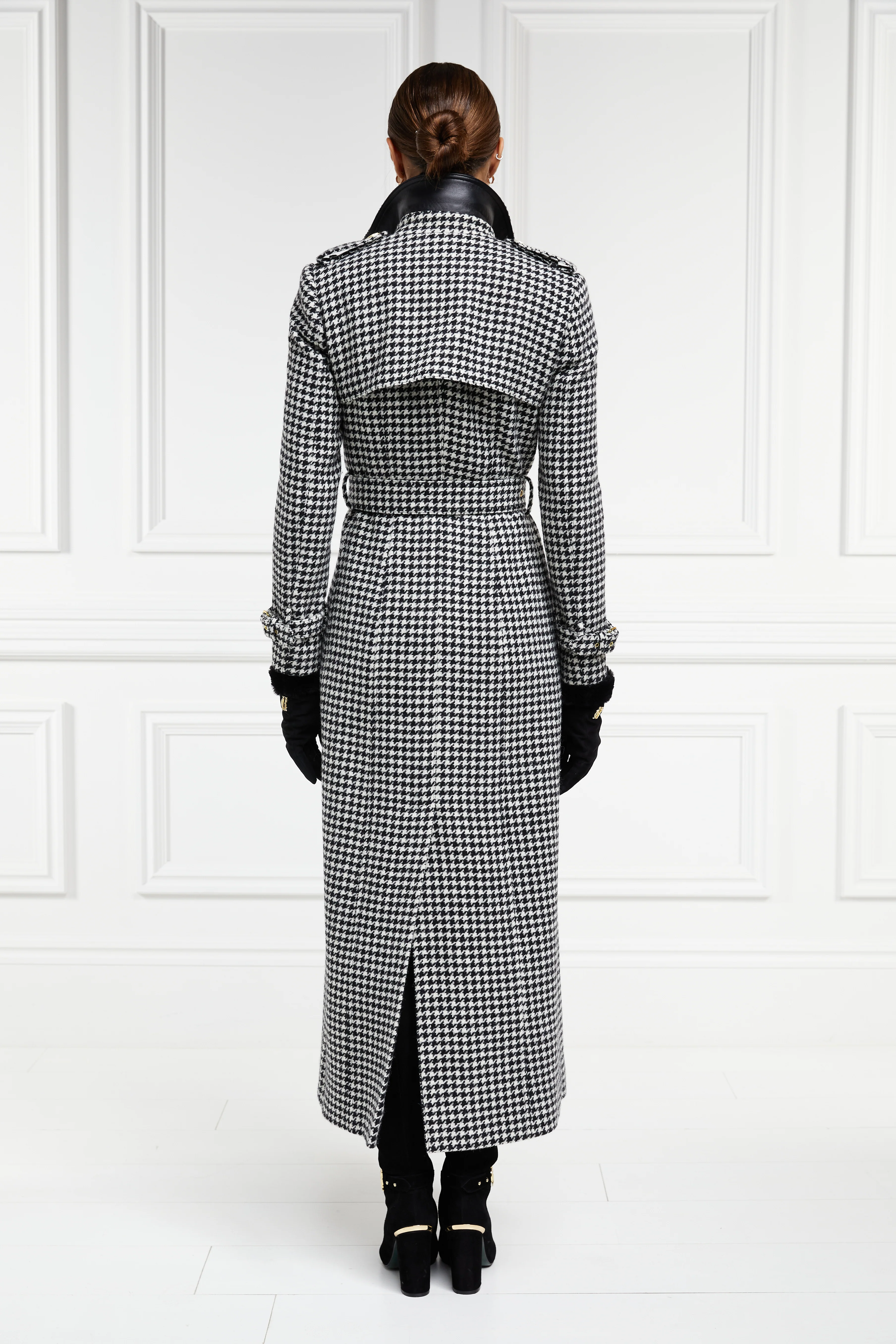 Jade's Houndstooth Look (Houndstooth) - Image 6