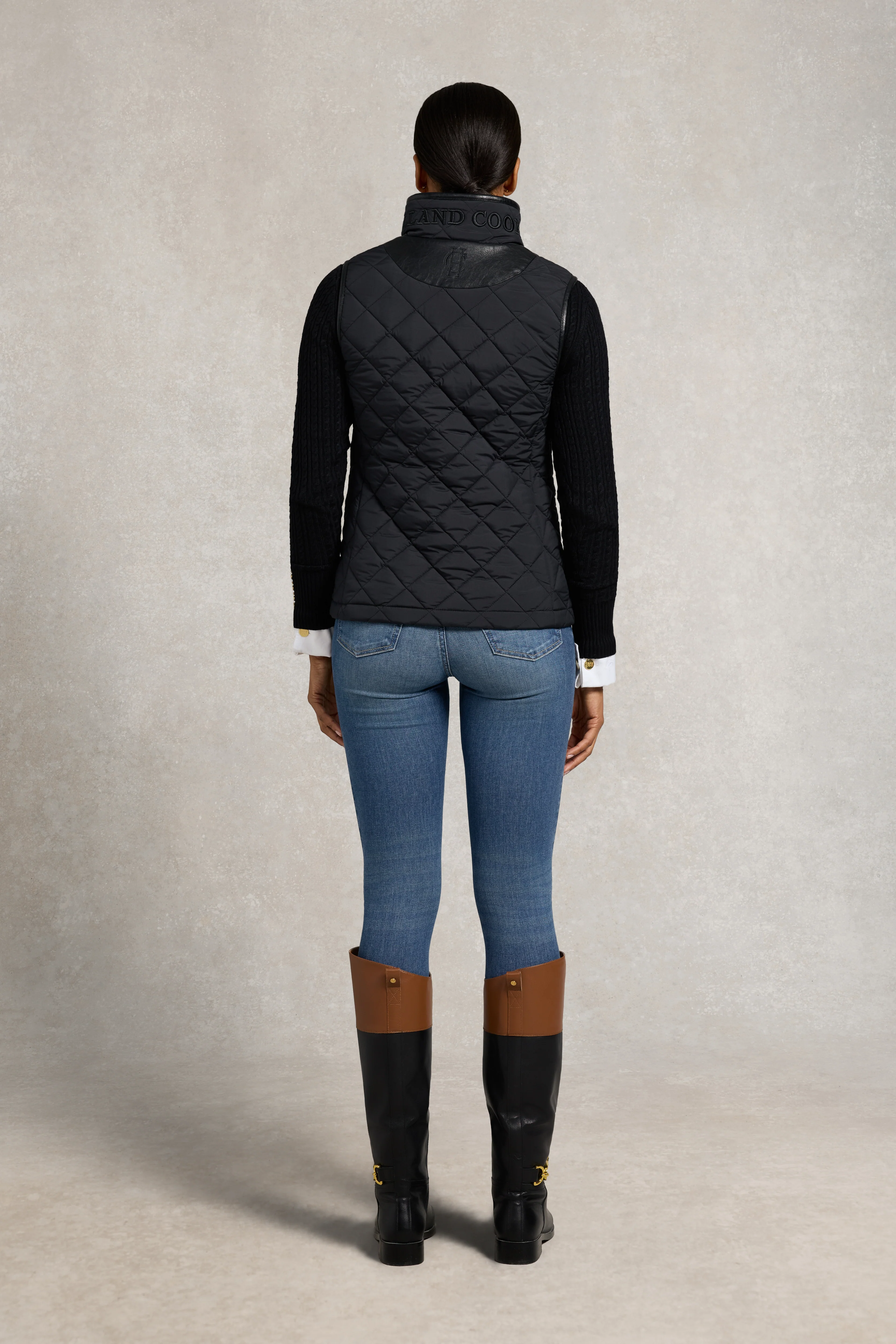 Lightweight Country Gilet (Black) - Image 6