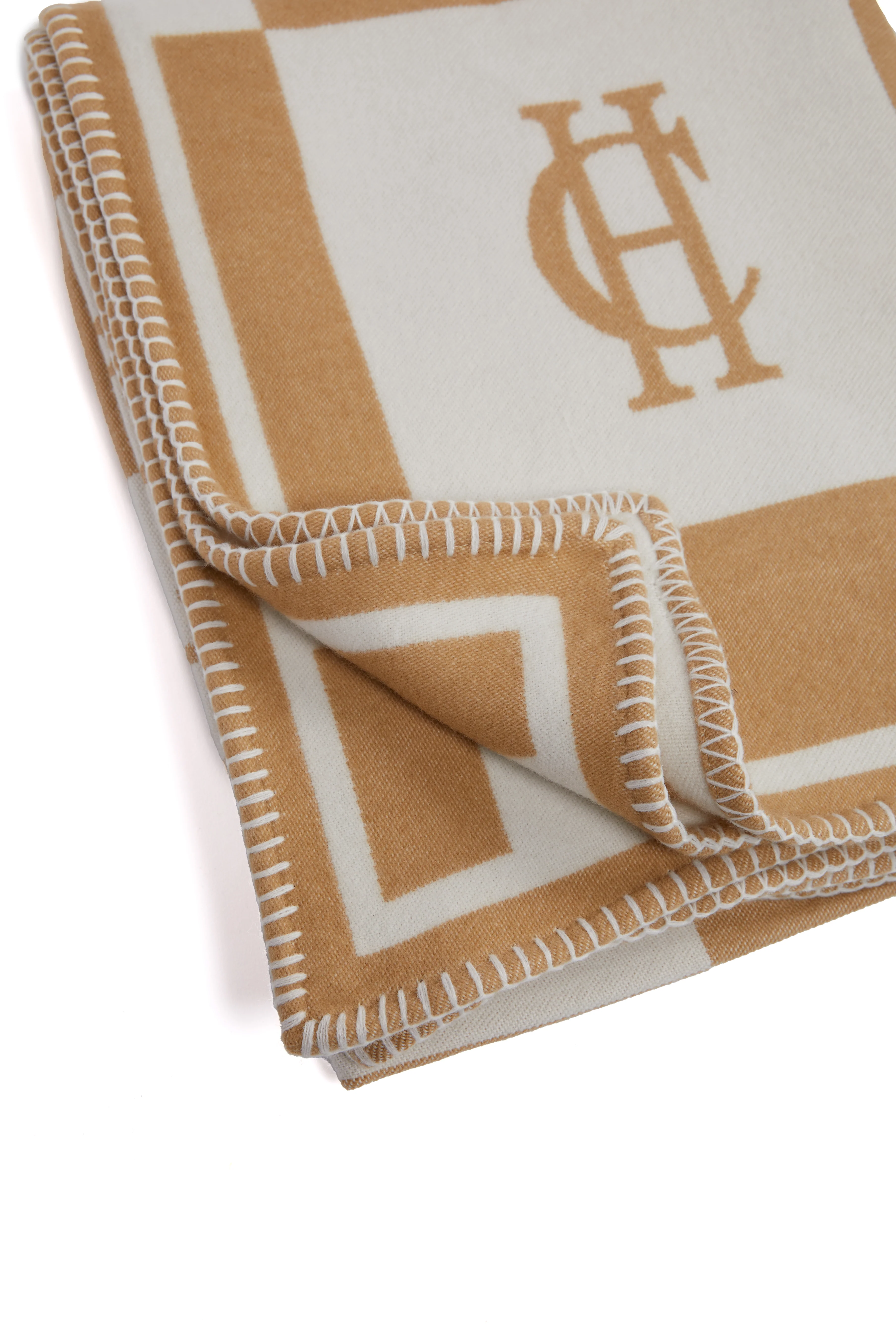 Luxury Blanket (Camel Cream) - Image 6