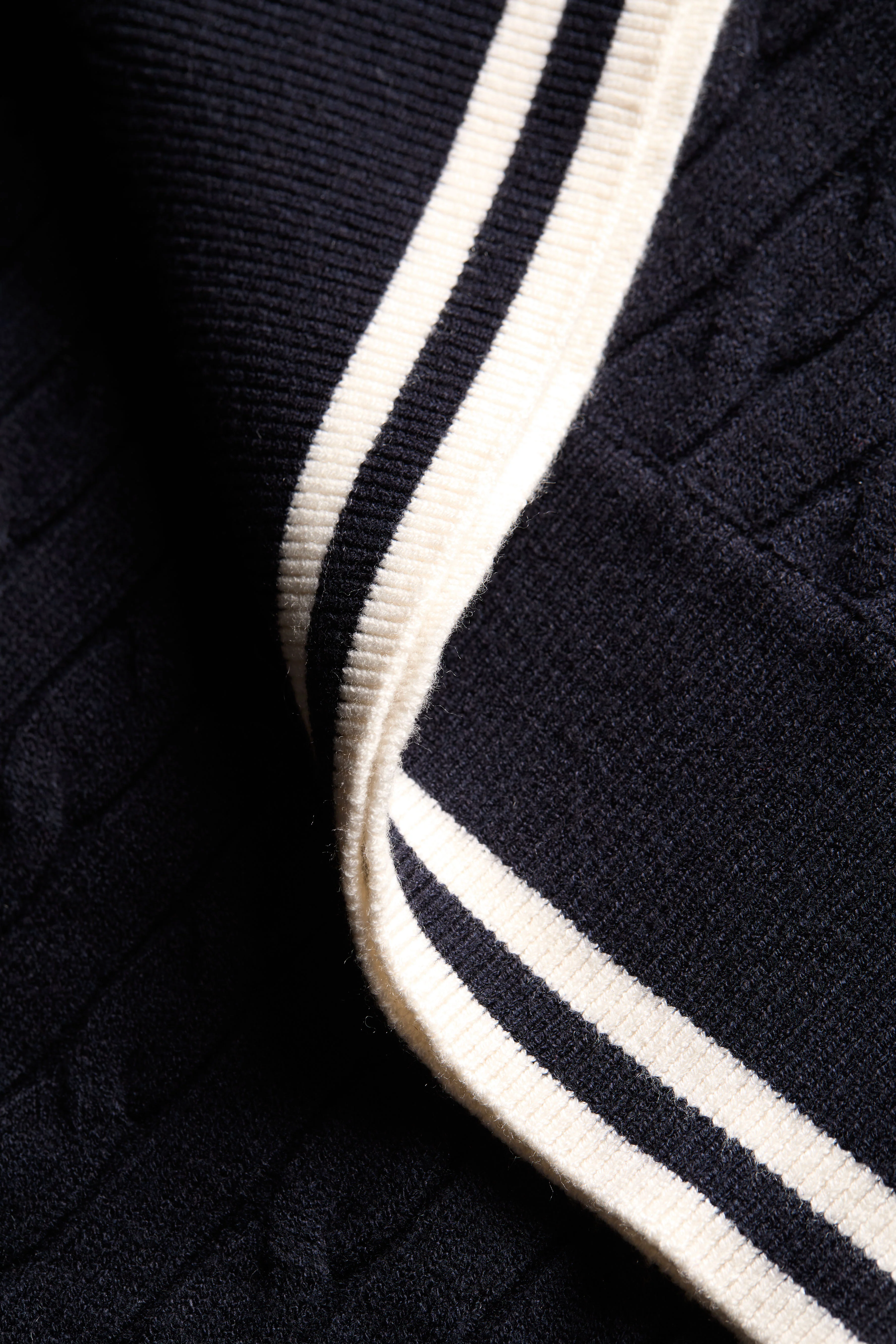 Melissa V Neck Knit (Ink Navy) - Image 8