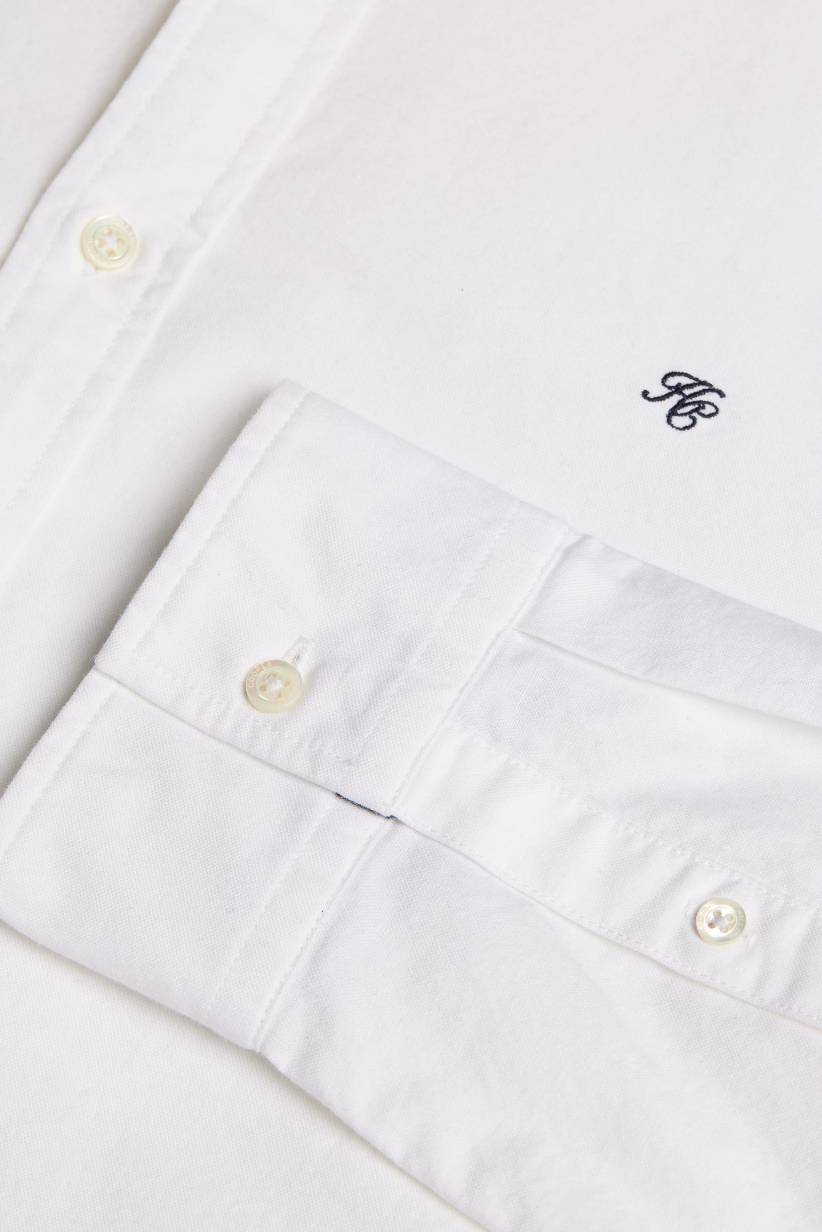 Men's Oxford Shirt (White) - Image 10