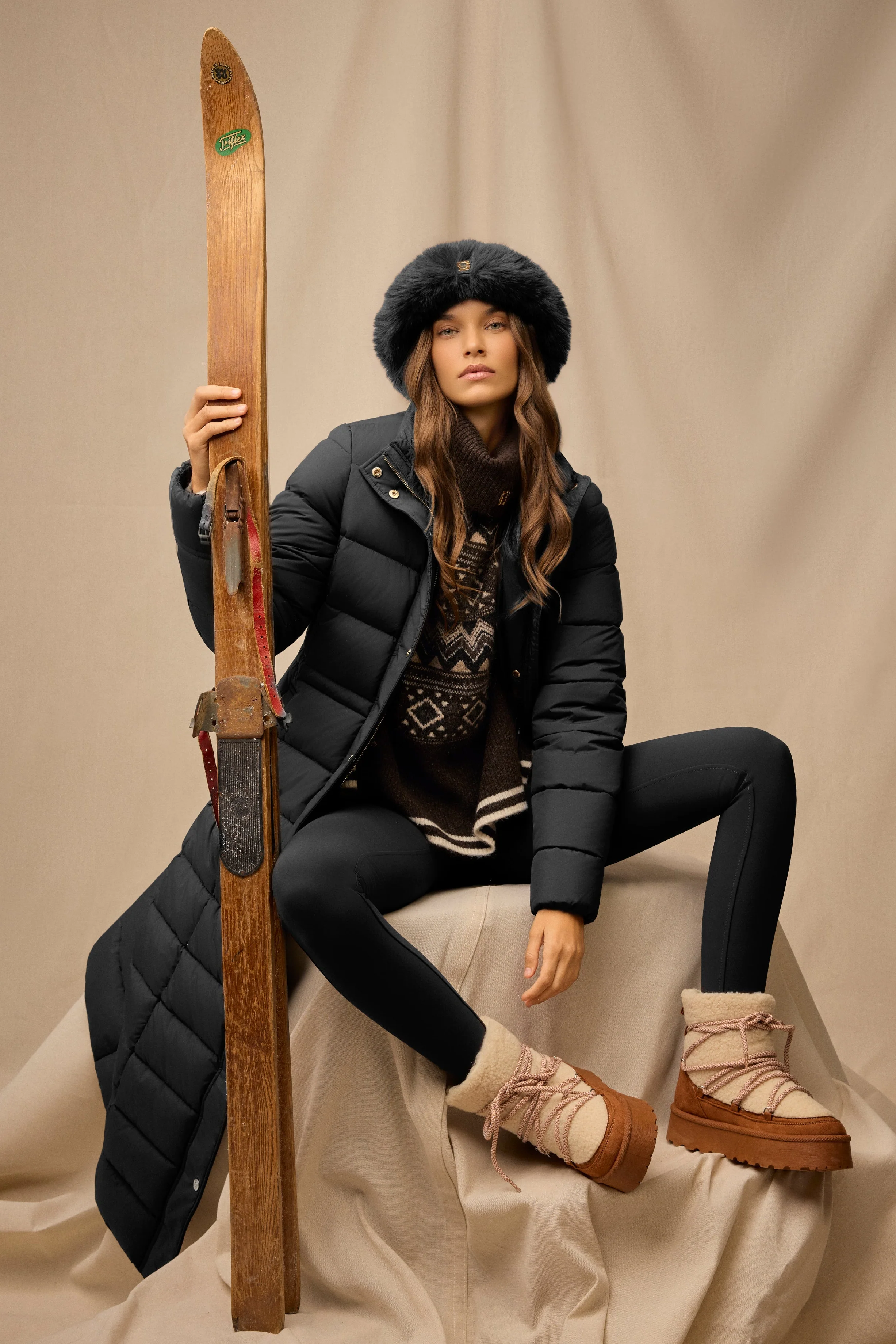 Milton Longline Coat (Black) - Image 7