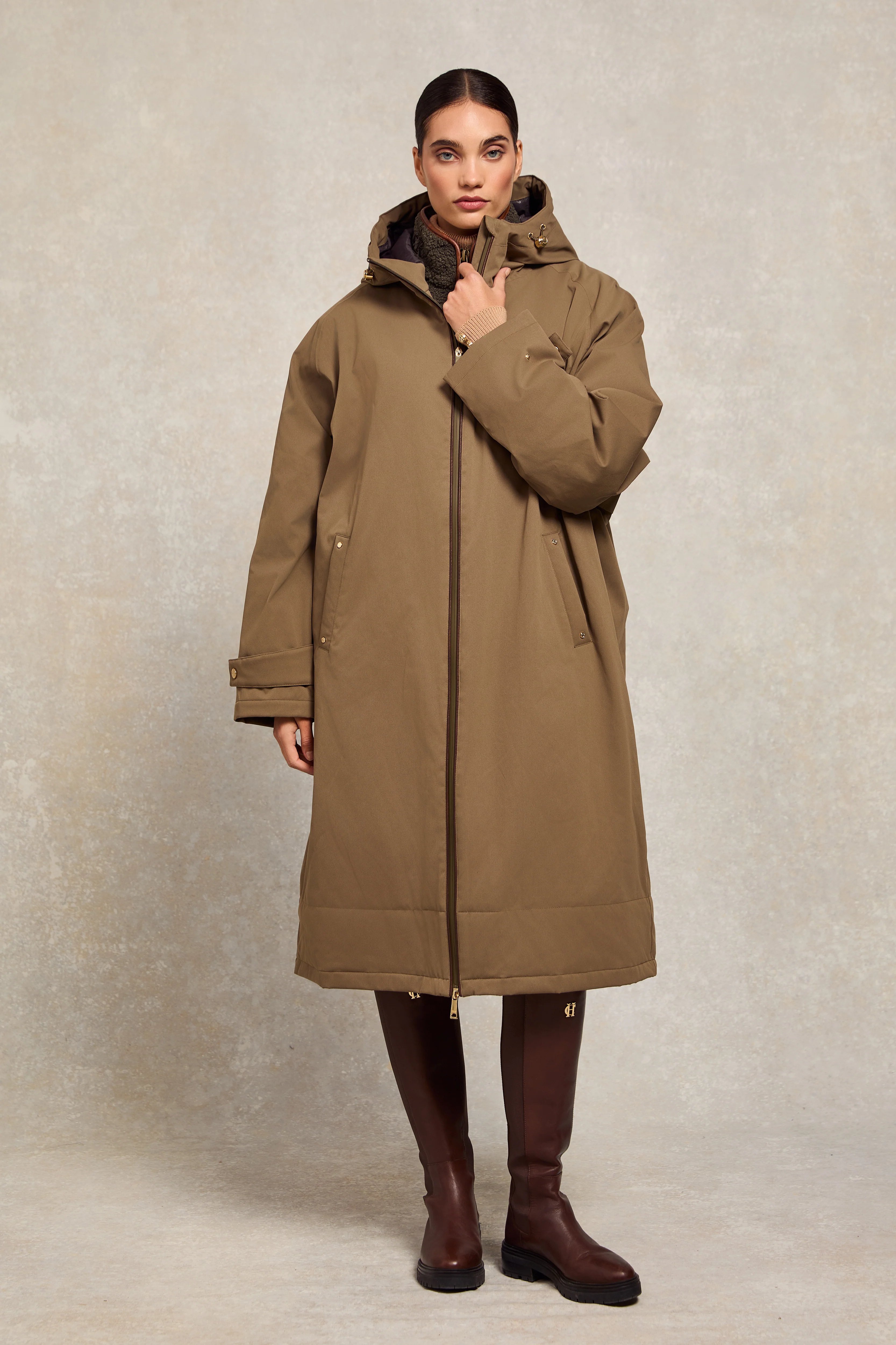 One-Size Lightweight Waterproof Coat (Mink) - Image 2