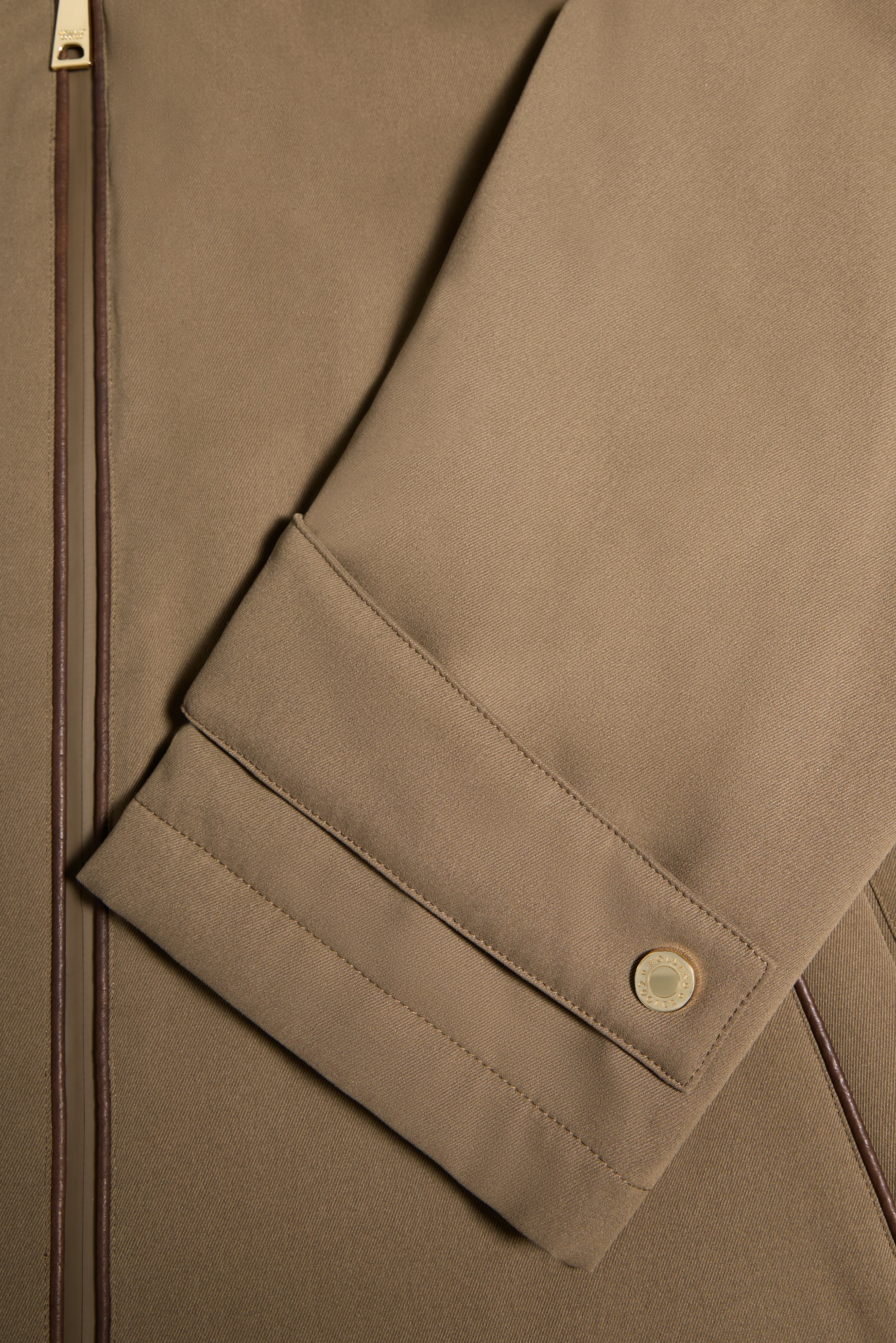 One-Size Waterproof Coat (Mink) - Image 12