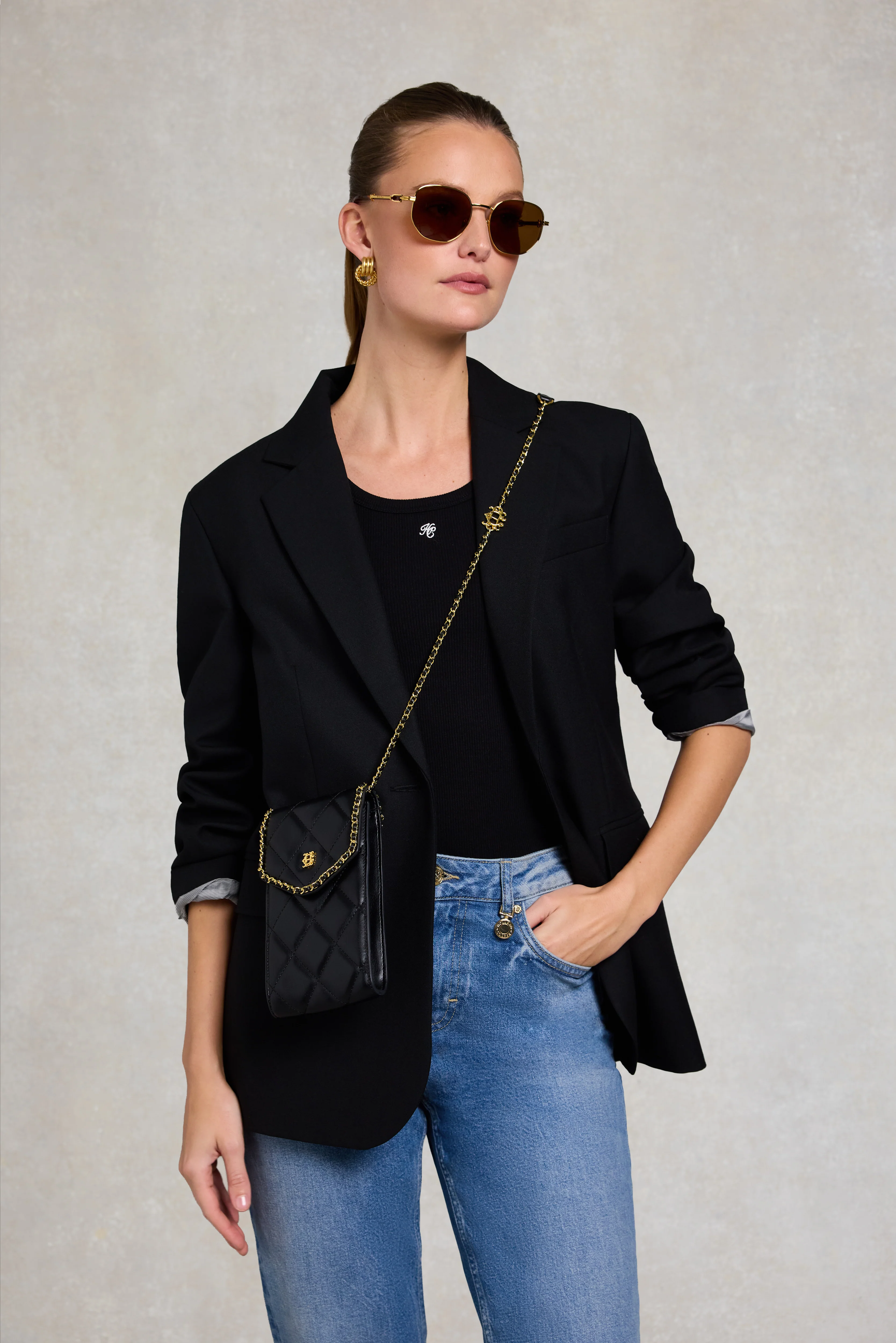 Quilted Chain Crossbody Pouch (Black) - Image 2