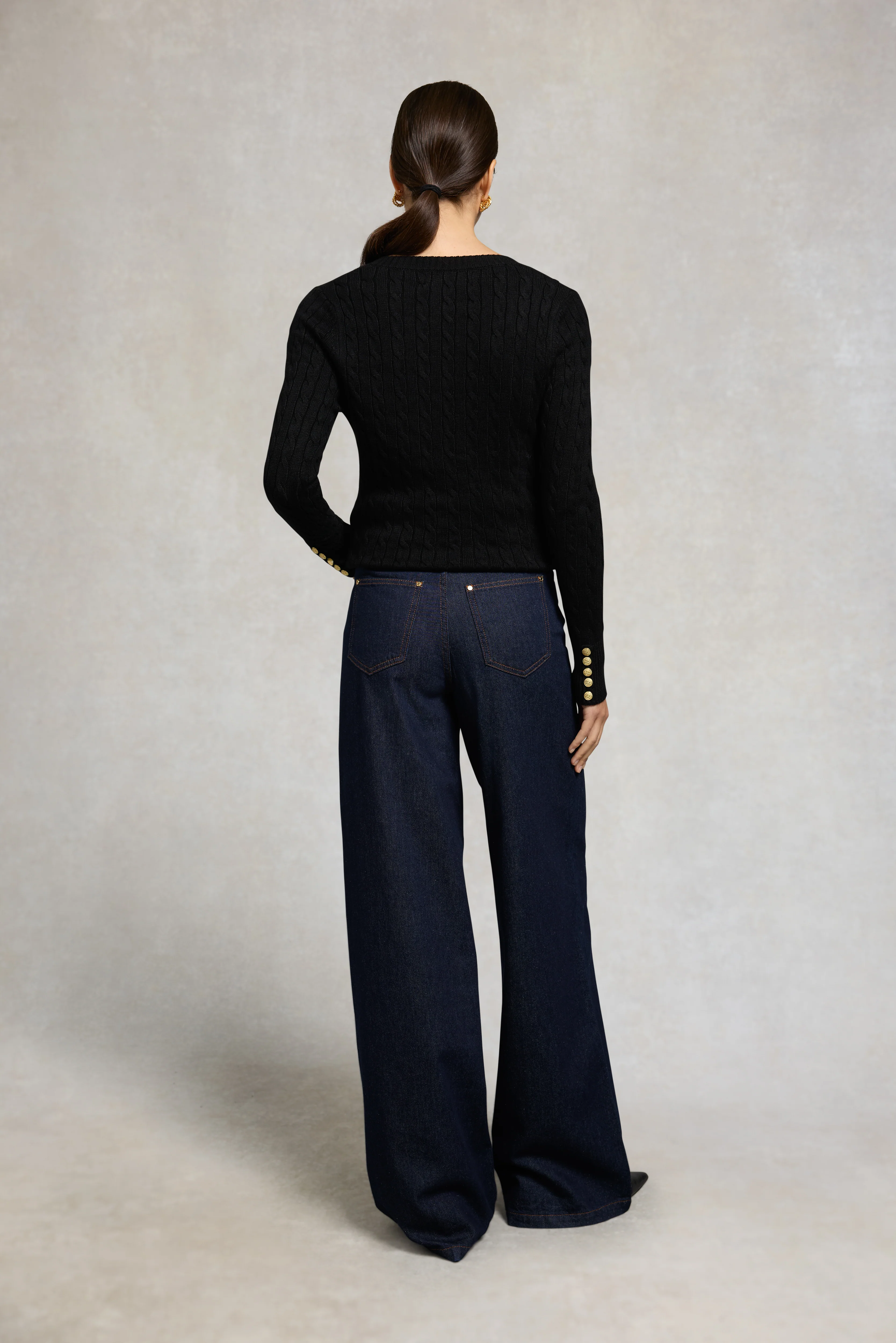 Seattle V-Neck Knit (Black) - Image 5