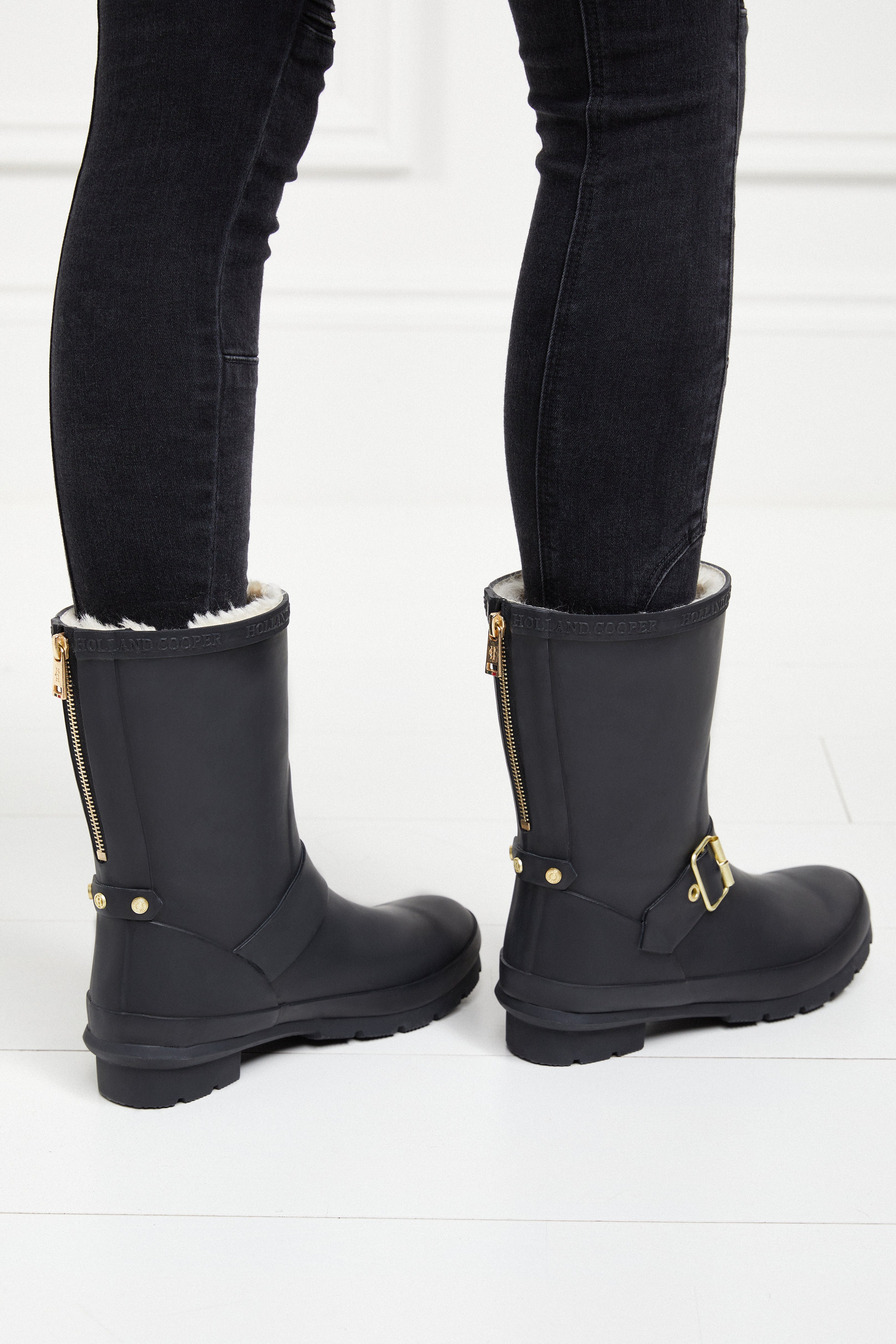 Sherpa Lined Chelsea Wellington (Matte Black) - Image 8