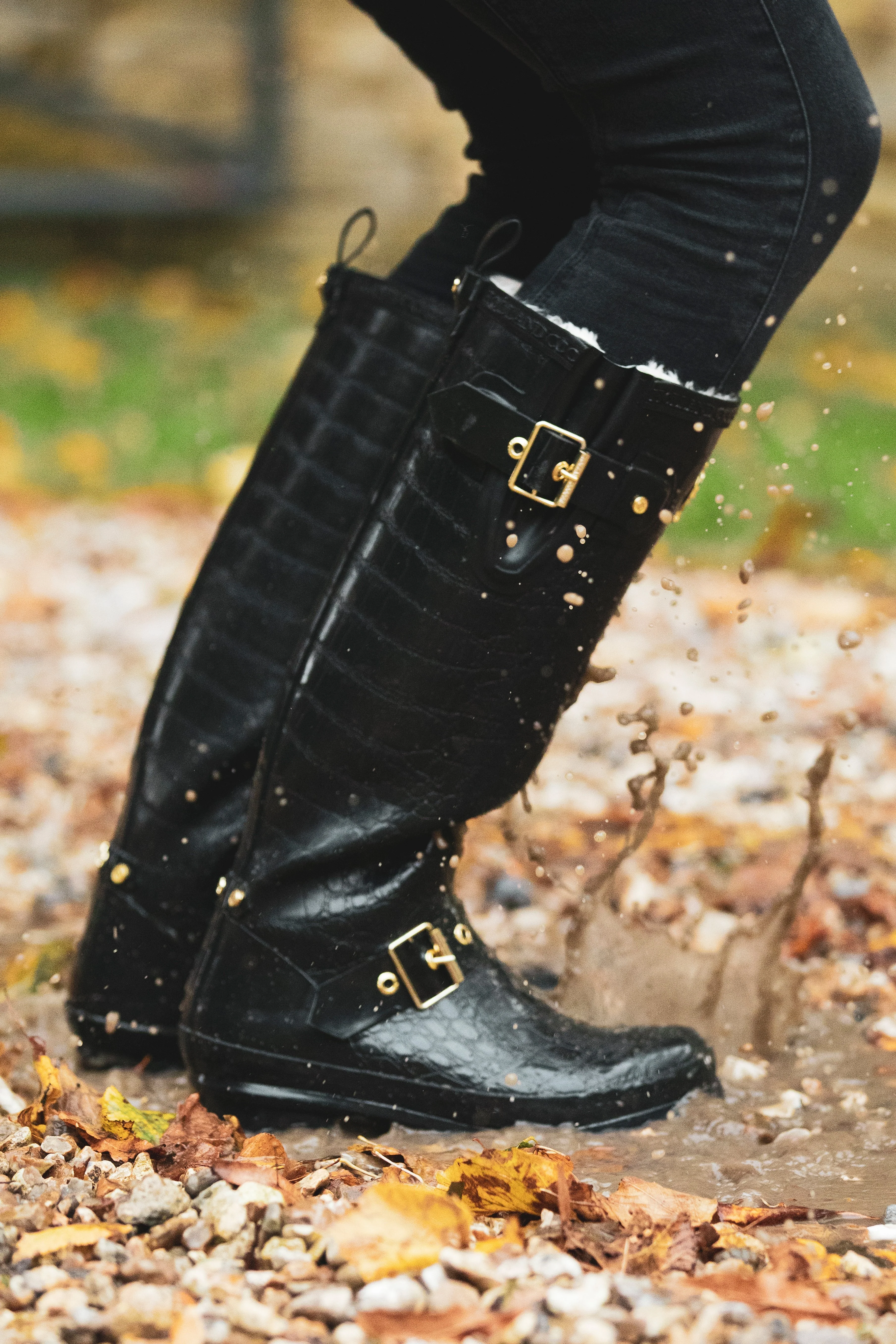 Sherpa Lined Regency Wellington (Black Croc) - Image 9