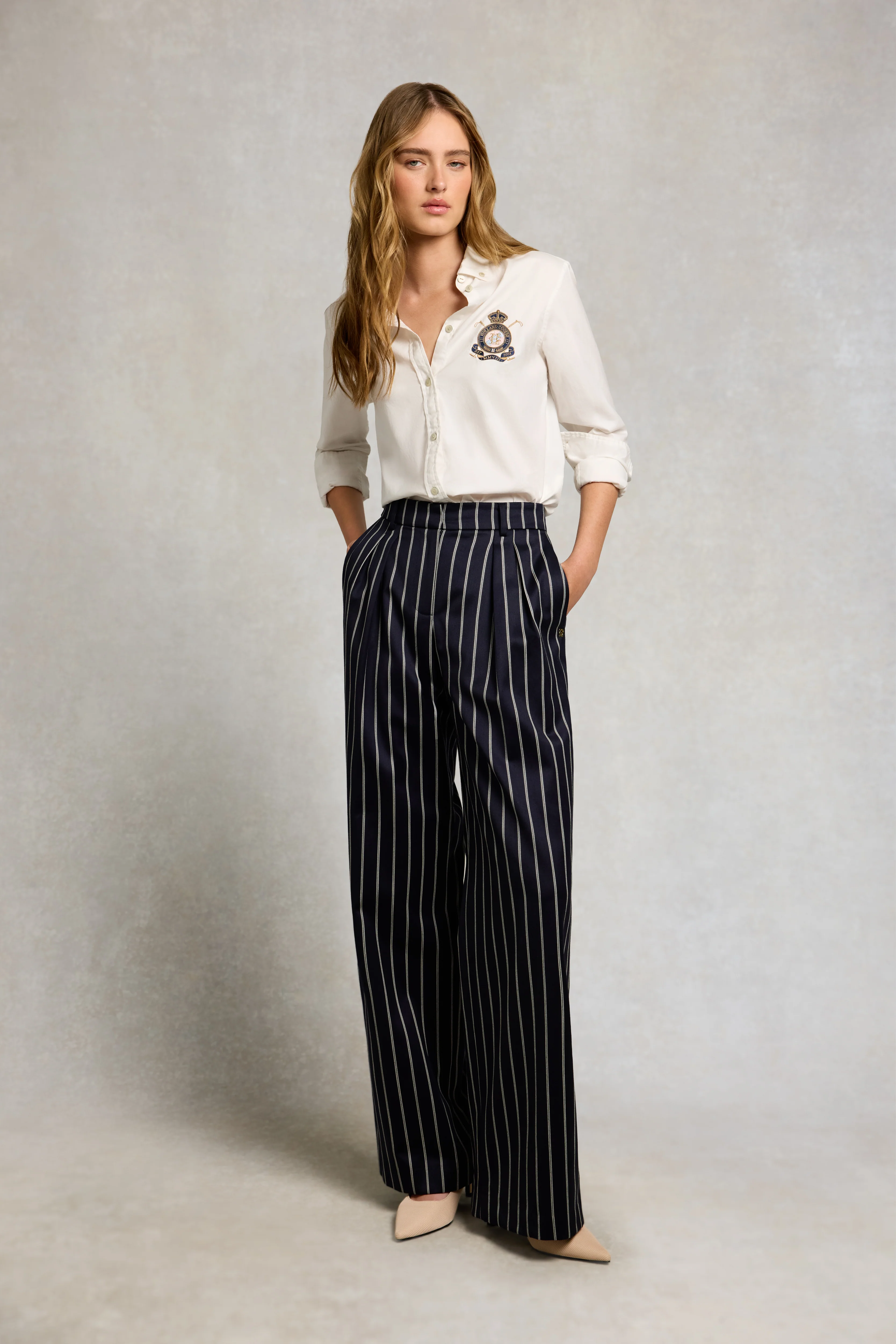 Shoreditch Pleated Trouser (Ink Navy Wide Stripe)