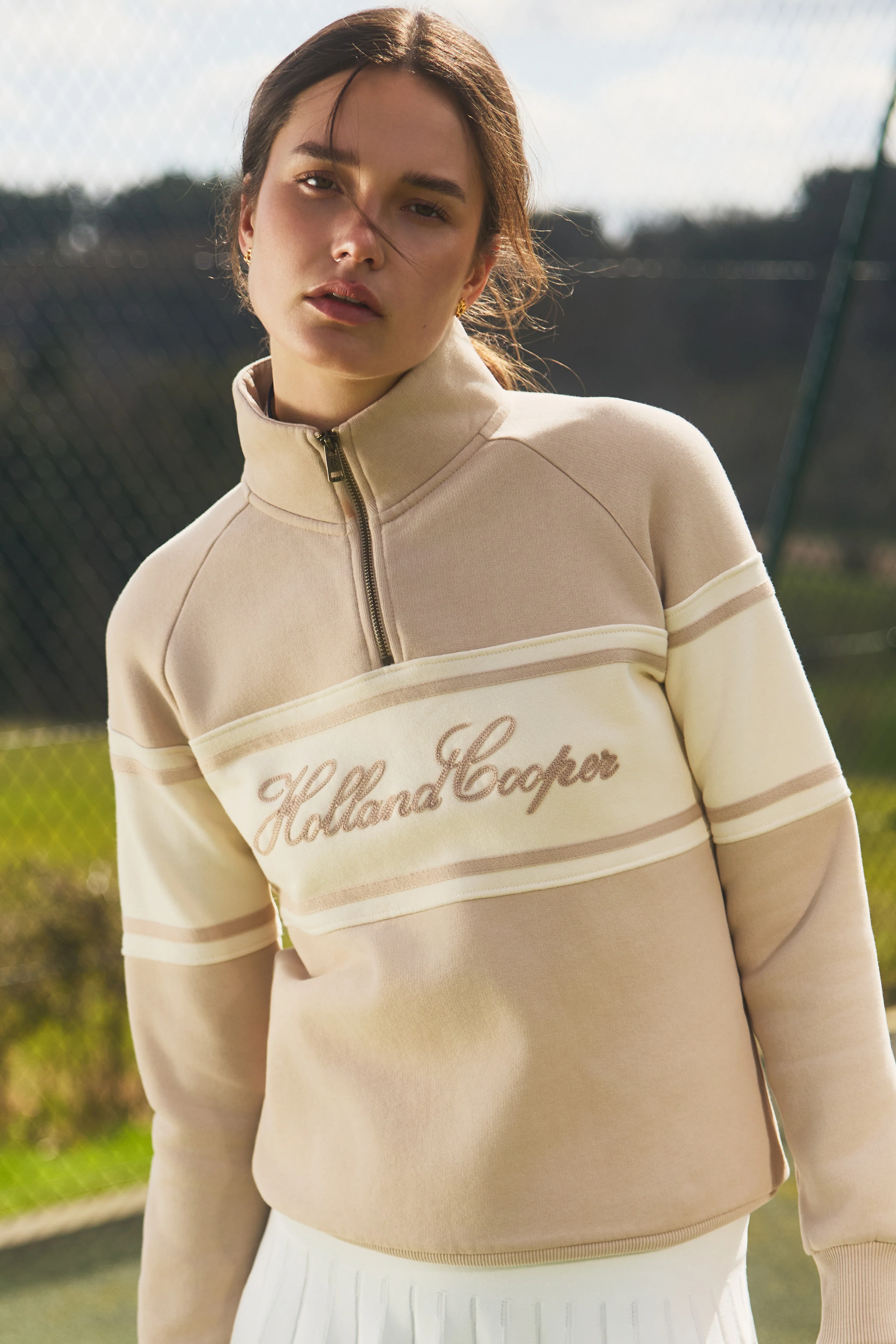Signature Quarter Zip Sweat (Stone)