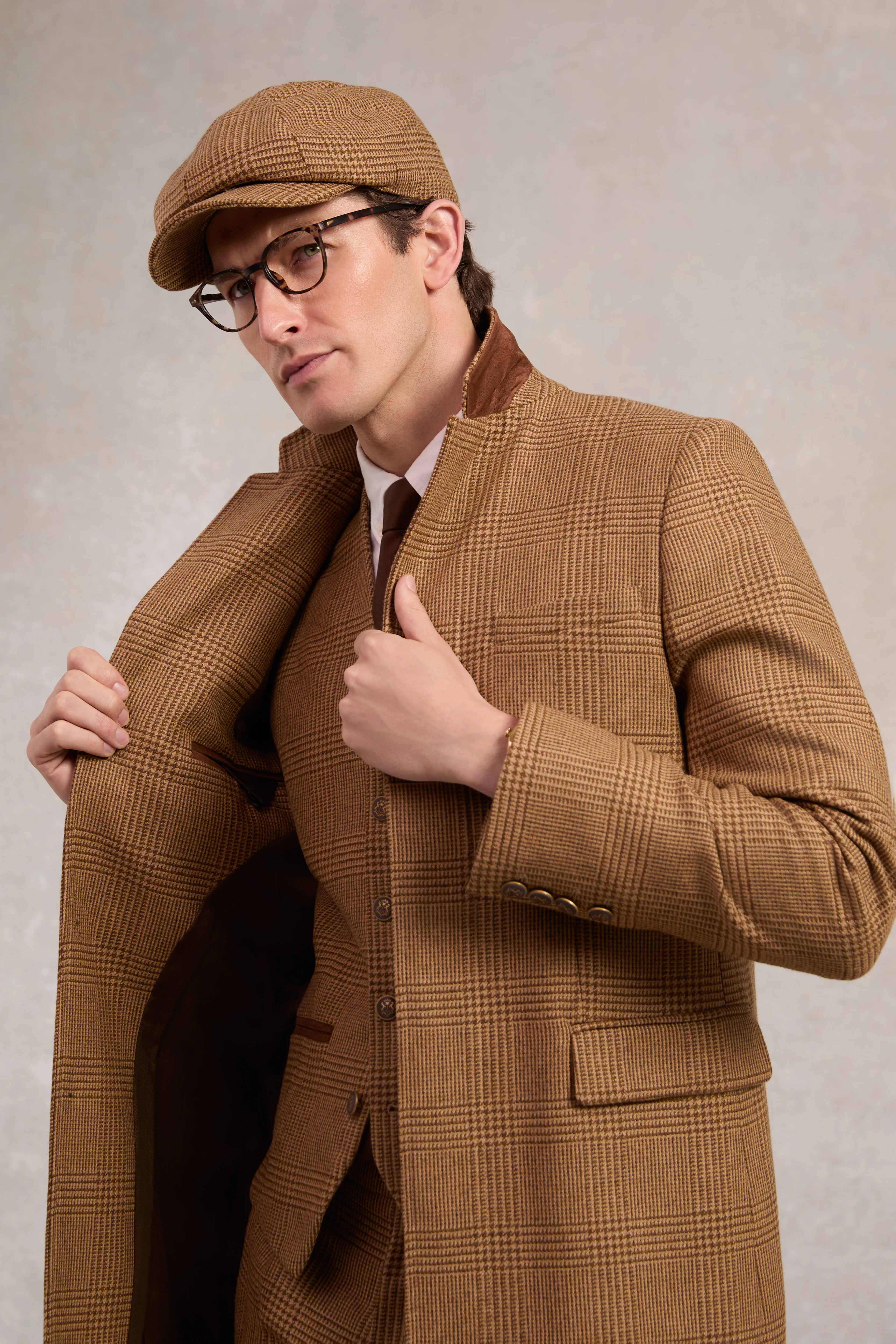 The Cheltenham Coat (Tawny) - Image 7
