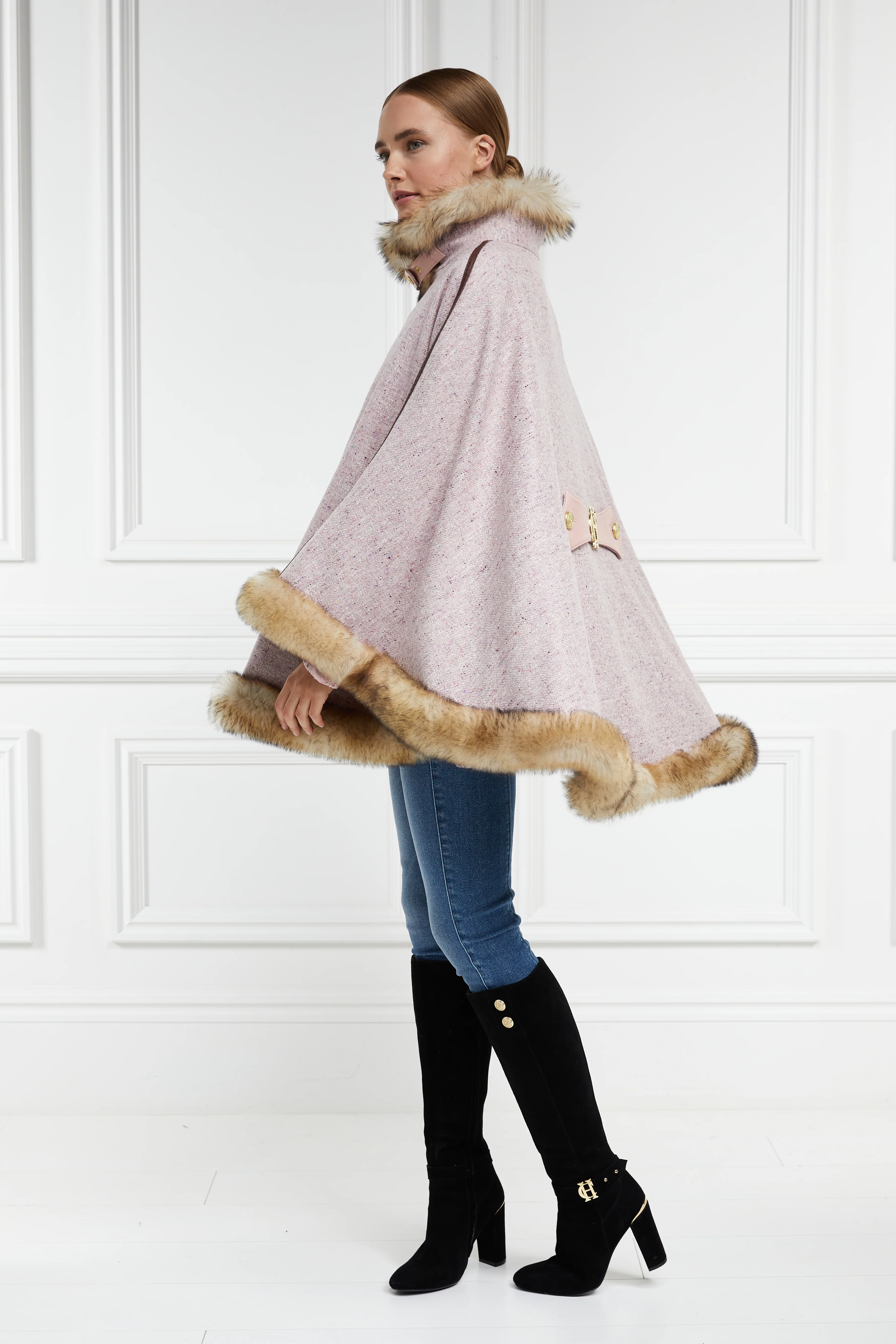 Gold Label Chiltern Cape (Anniversary Pink) - Image 5