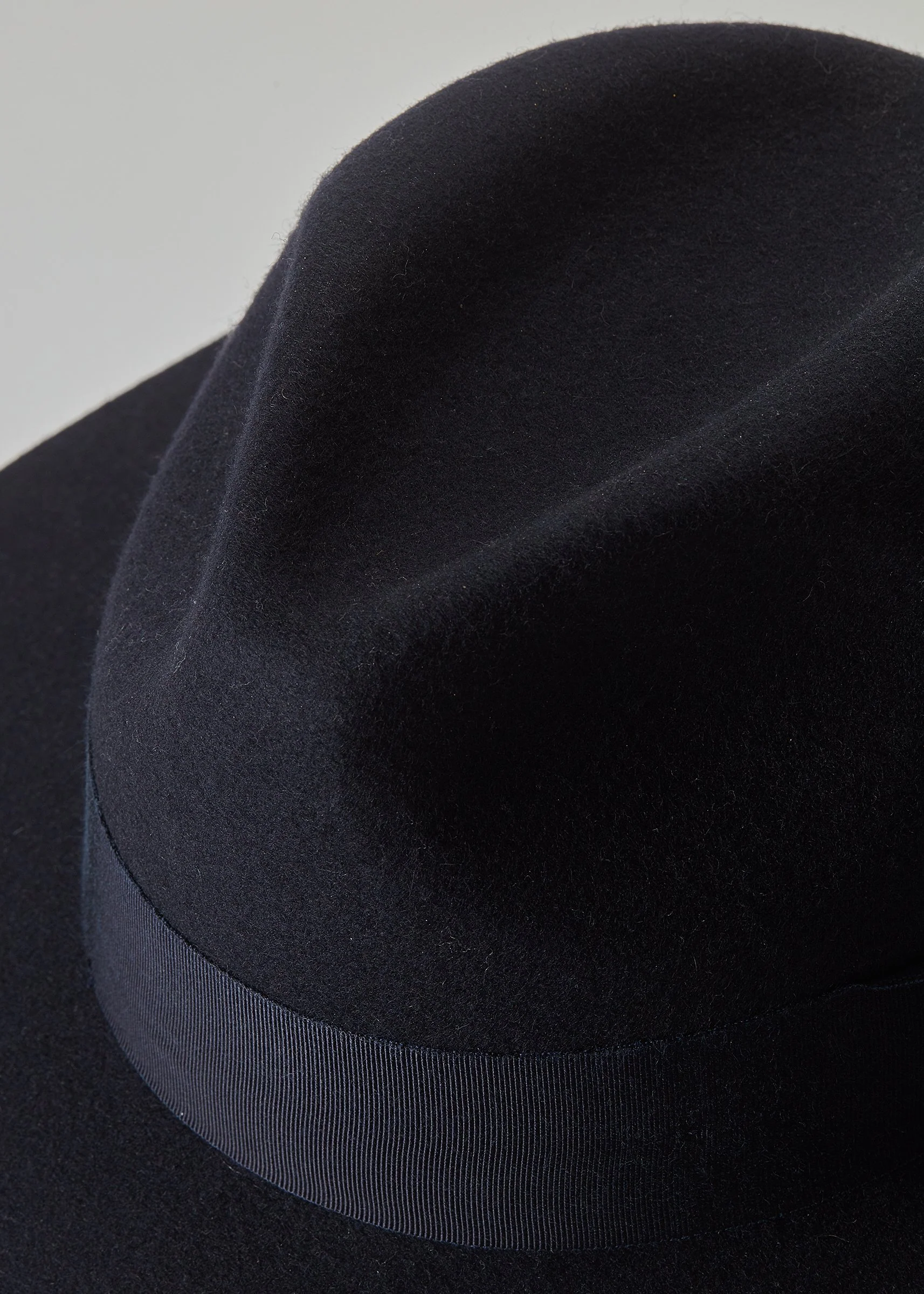 Trilby Hat Spot Feather (Ink Navy) - Image 8